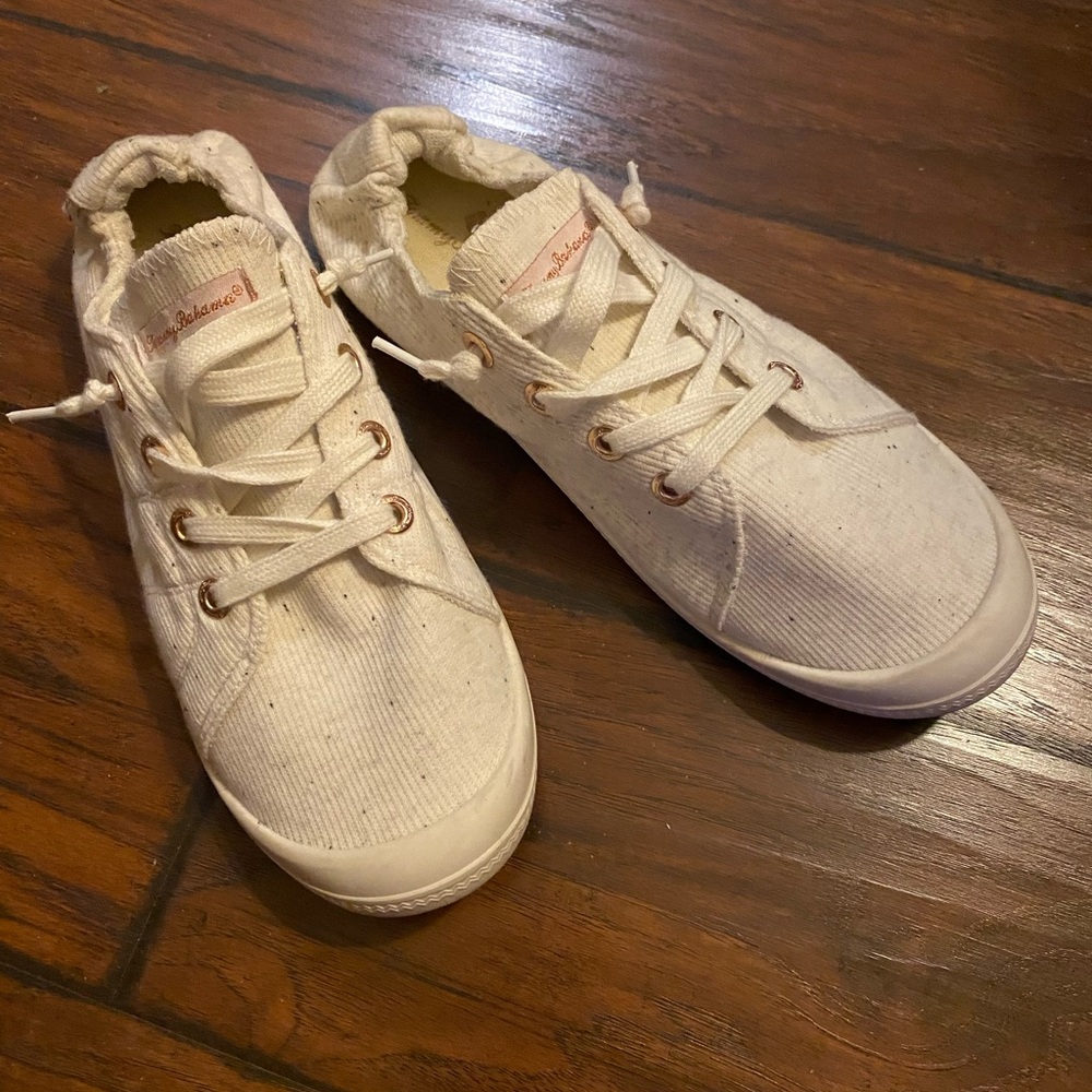 Tommy Bahama low top elastic back off white speckled cloth Sneakers Sz 10